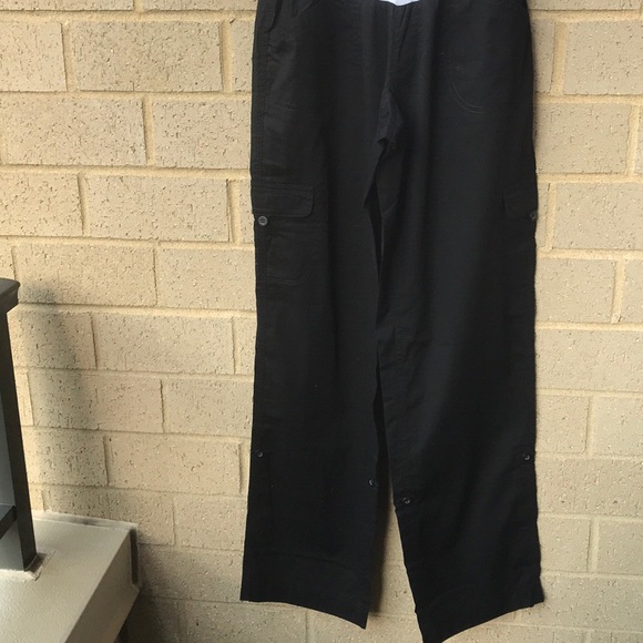 Women’s black maternity pants - Picture 2 of 6